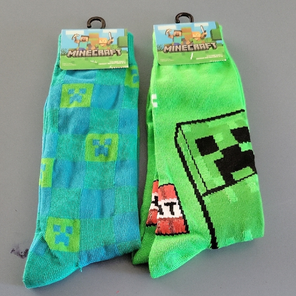 Casual Green and Blue Minecraft-Themed Crew Socks